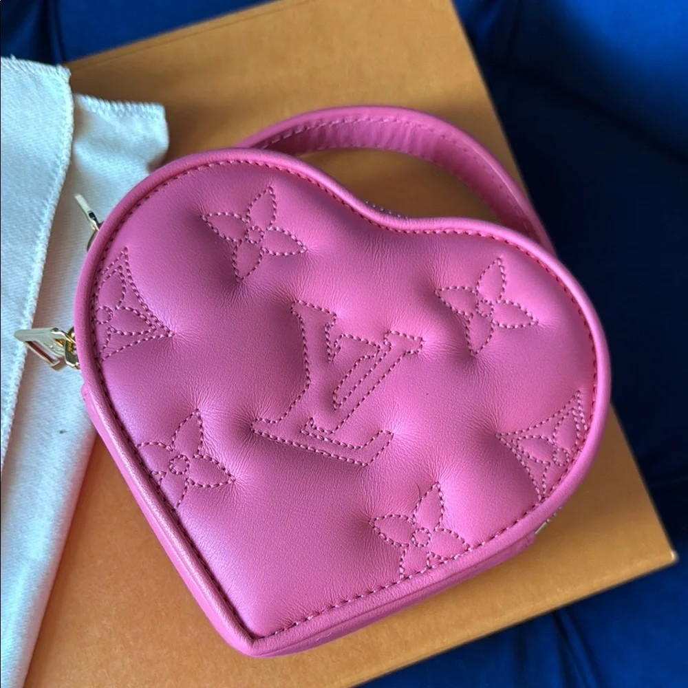 Louis Vuitton Pop My Heart Bubblegum Pink Pouch - Picture 9 of 11
